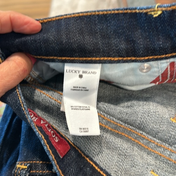 Lucky Jeans.. - Picture 6 of 6